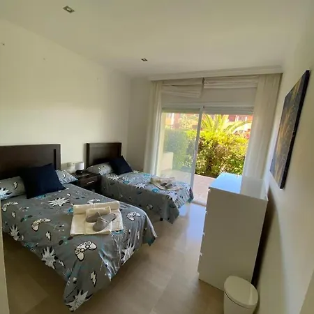 Bahia Visitahermosa Apartment Marbella